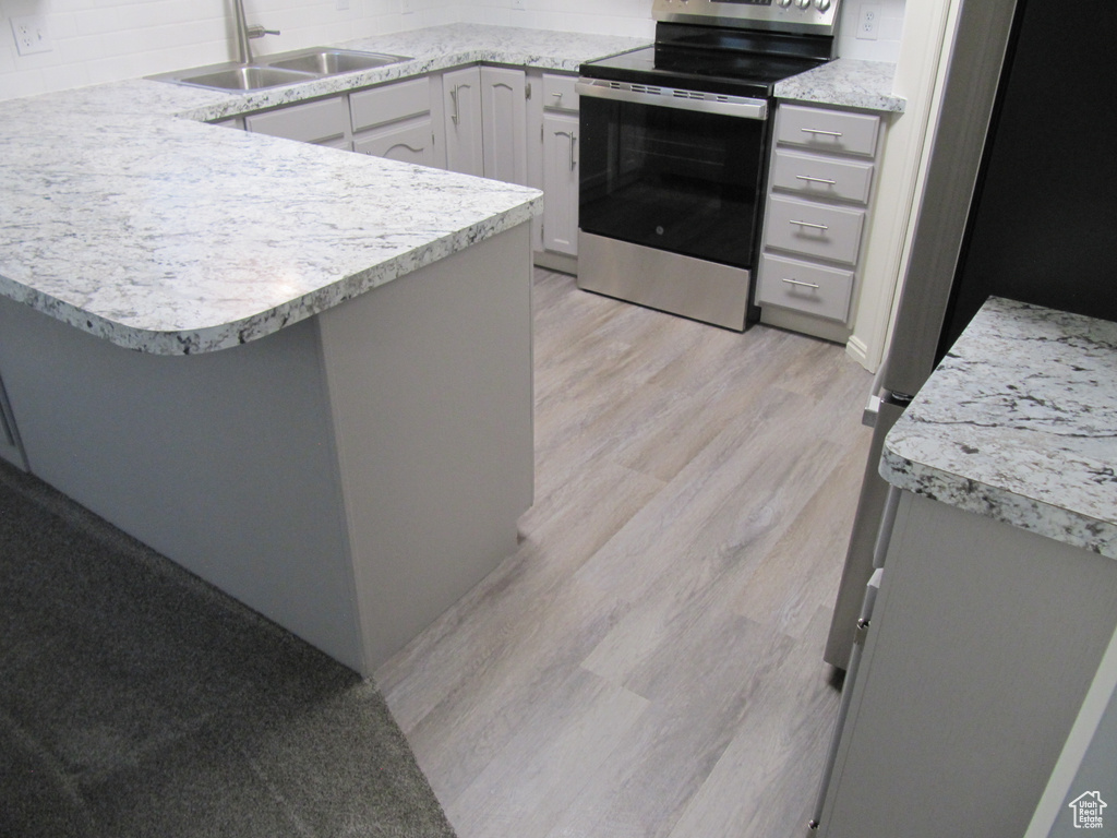 544 E 3100 N North Ogden, UT 84414