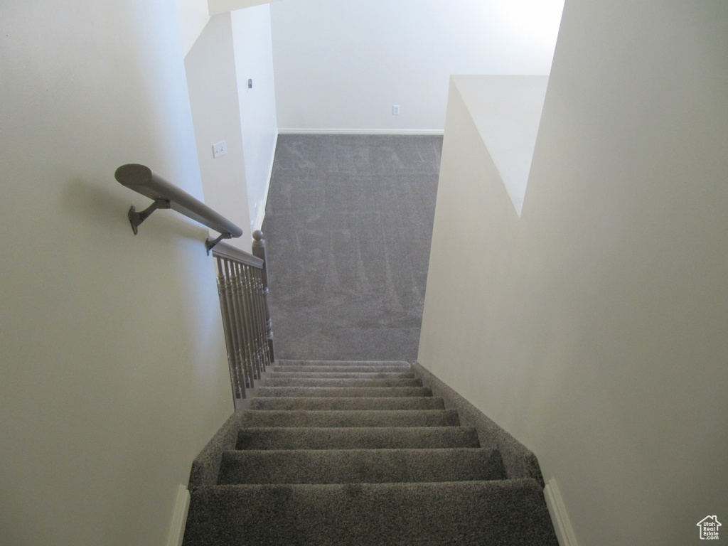 544 E 3100 N North Ogden, UT 84414