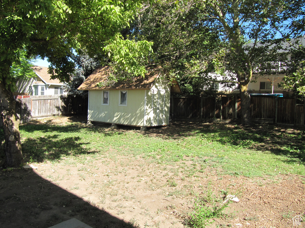 544 E 3100 N North Ogden, UT 84414