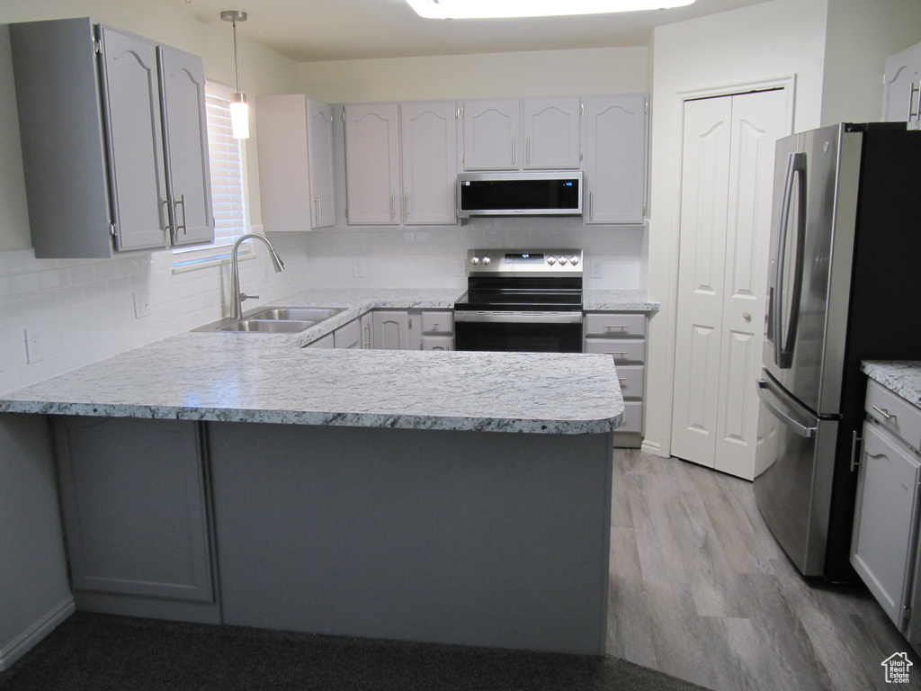 544 E 3100 N North Ogden, UT 84414