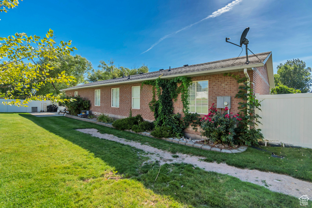 Photo 13 for MLS #2105653 at 1318 N 550 East