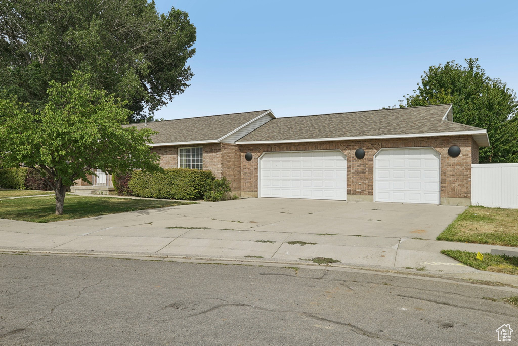 285 S 660 W Lehi, UT 84043