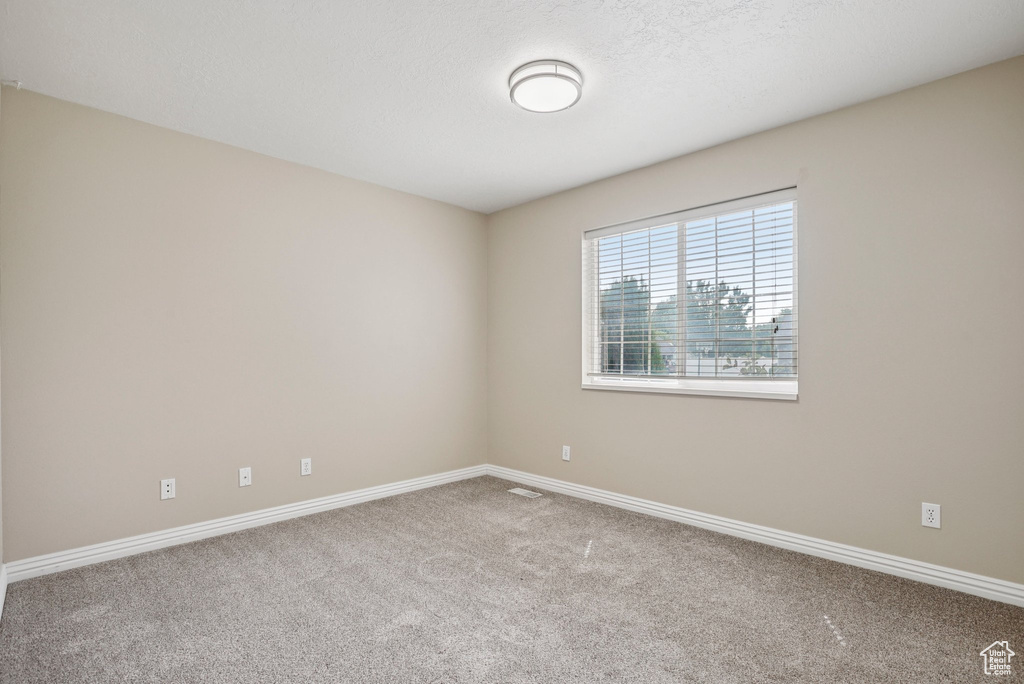 285 S 660 W Lehi, UT 84043