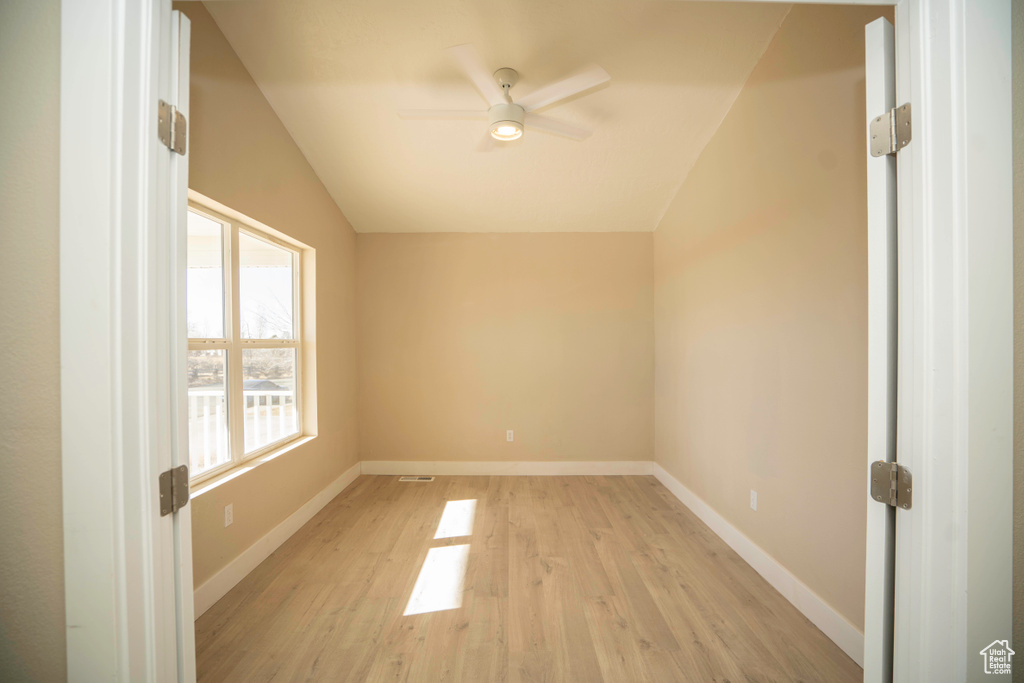 Photo 3 for MLS #2105676 at 352 W 500 South