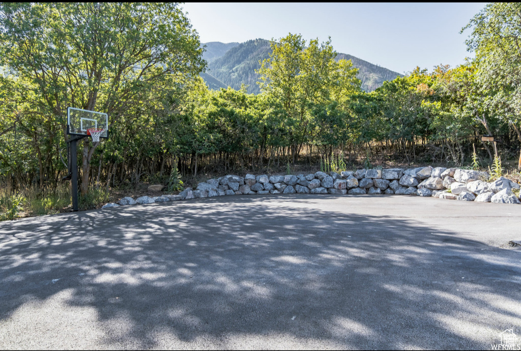 740 S WOODLAND DR Woodland Hills, UT 84653