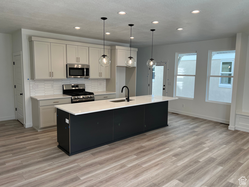 6974 W LAKE AVE South Jordan, UT 84009