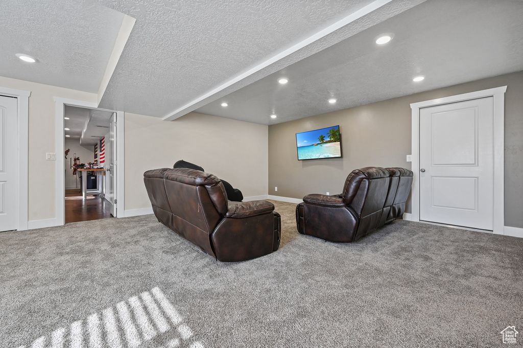 481 N 100 W Hyde Park, UT 84318