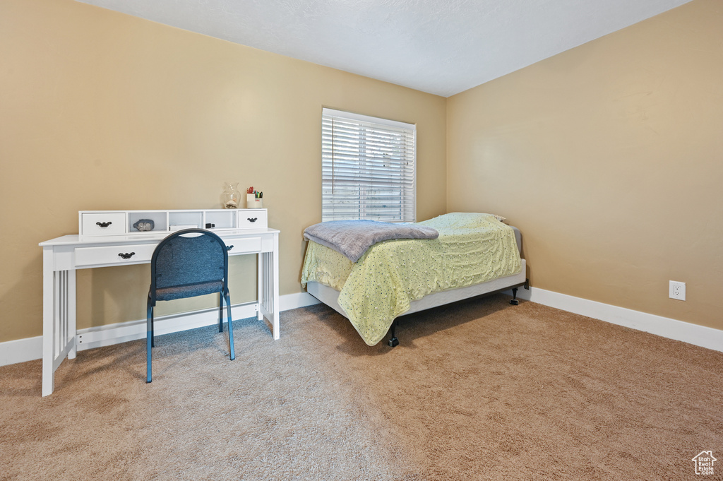 481 N 100 W Hyde Park, UT 84318