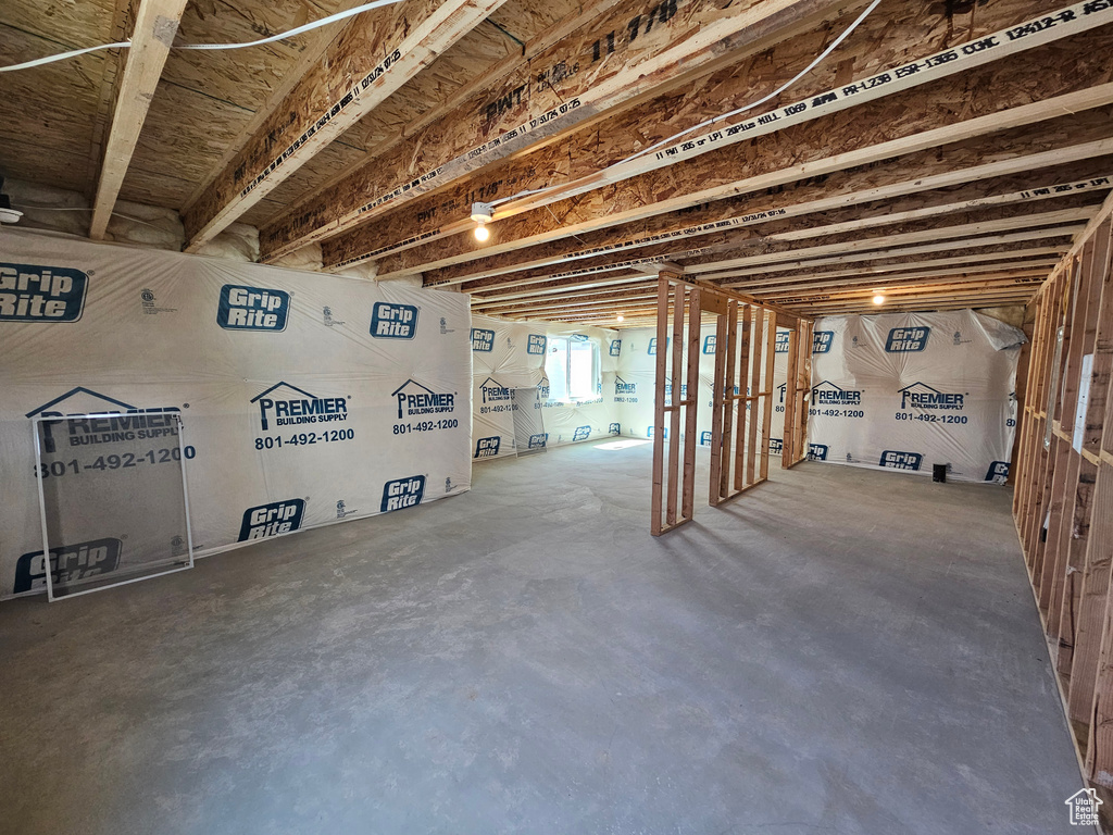 2803 W 2720 N #82 Plain City, UT 84404