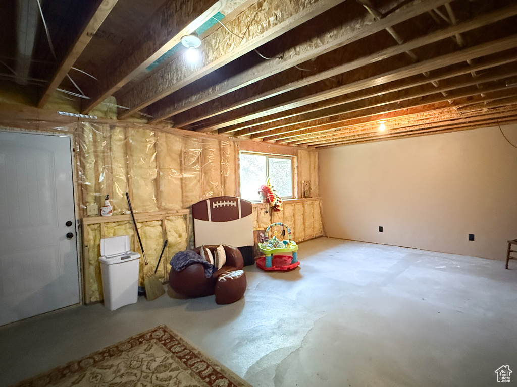2027 S TYLER VIEW WAY Ogden, UT 84401