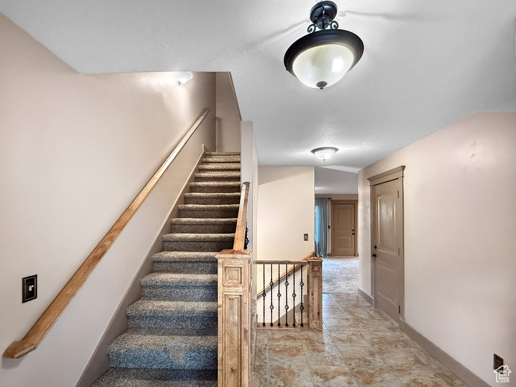 Photo 2 for MLS #2105696 at 2027 S Tyler View Way