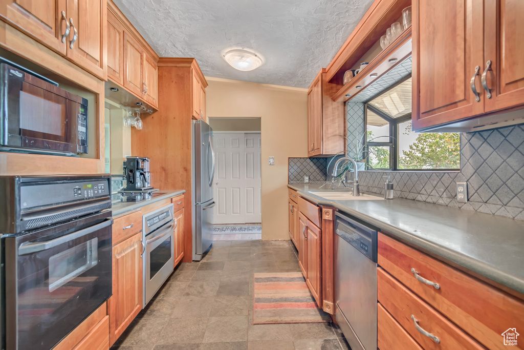 4255 S FORTUNA WAY Holladay, UT 84124