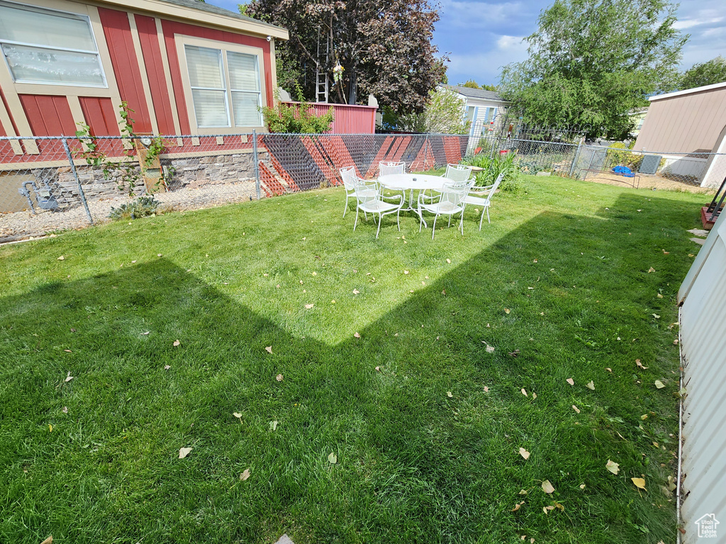 Photo 13 for MLS #2105707 at 5075 W 4700 South #89