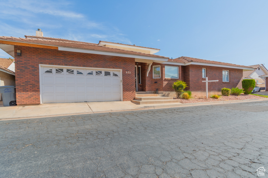 Photo 2 for MLS #2105710 at 623 E 160 South