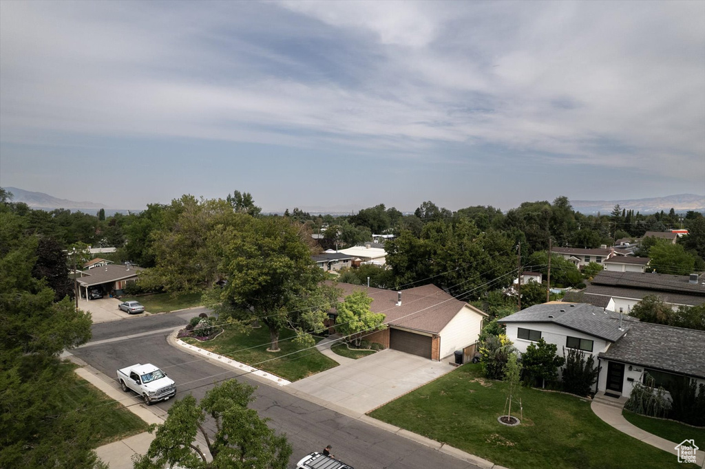 2995 E 7110 S Cottonwood Heights, UT 84121