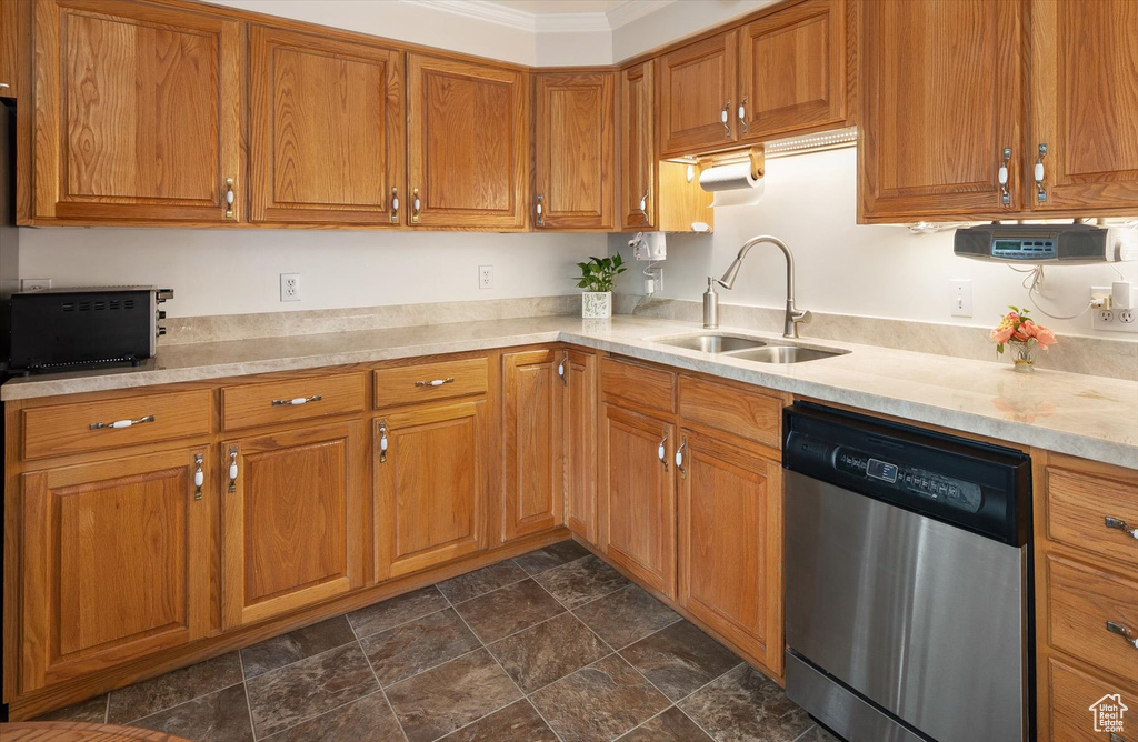 2995 E 7110 S Cottonwood Heights, UT 84121