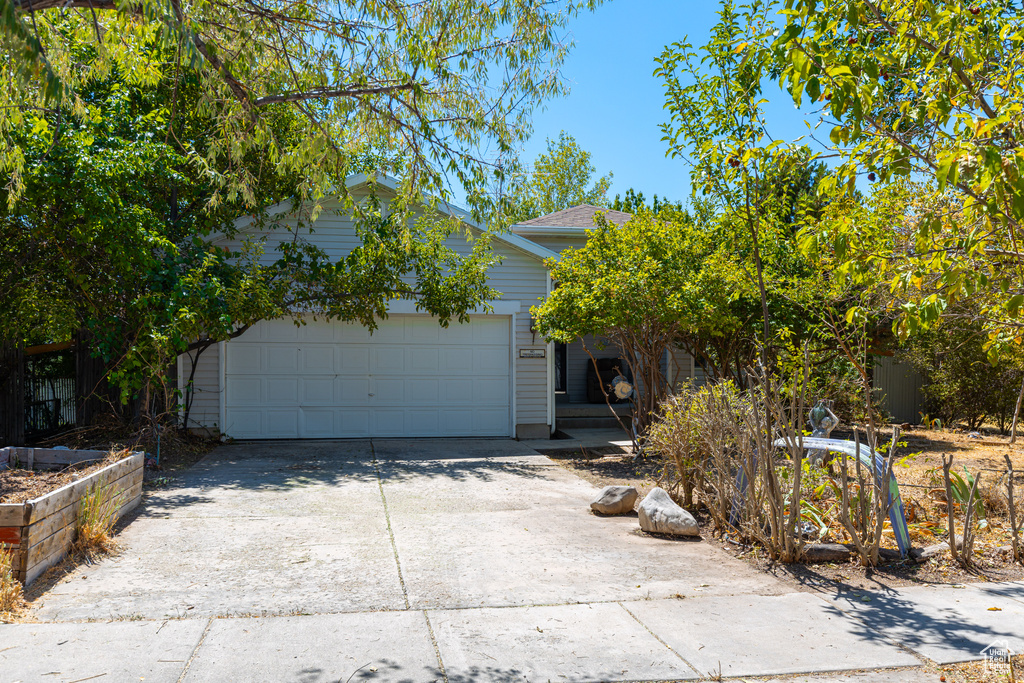 796 VALLEY VIEW DR Tooele, UT 84074