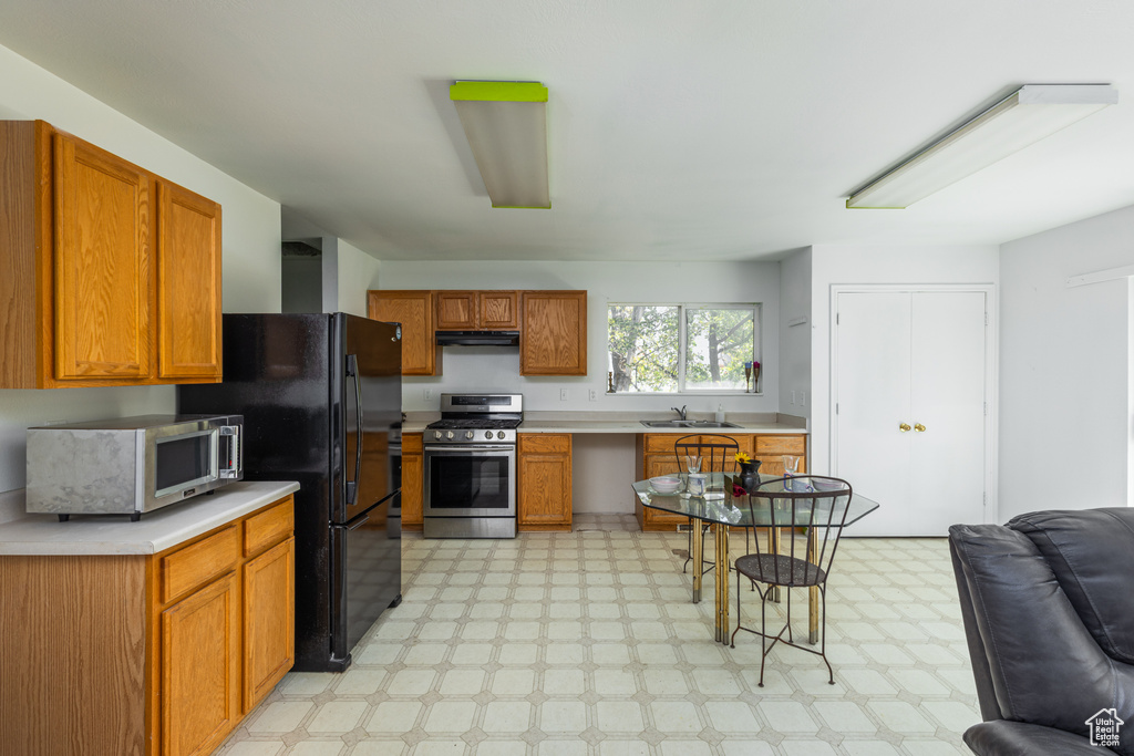 796 VALLEY VIEW DR Tooele, UT 84074
