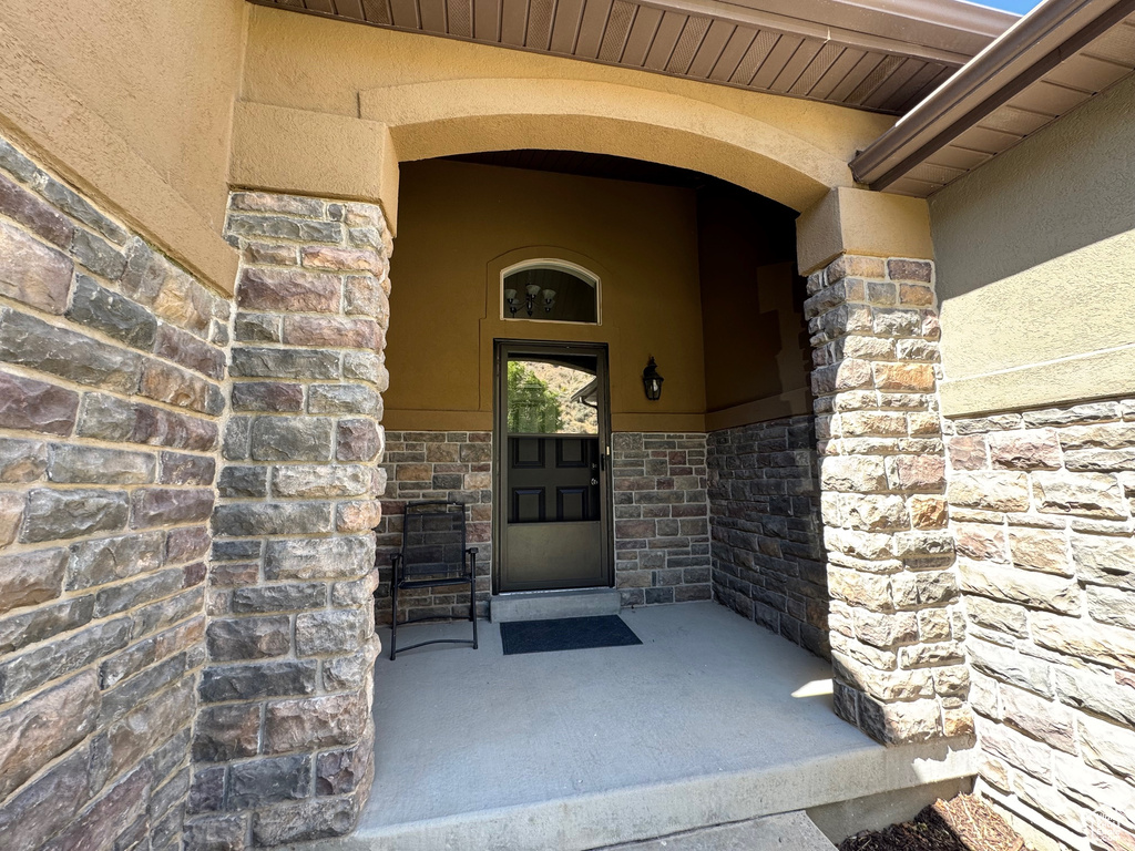 10495 N SAGE LN Cedar Hills, UT 84062