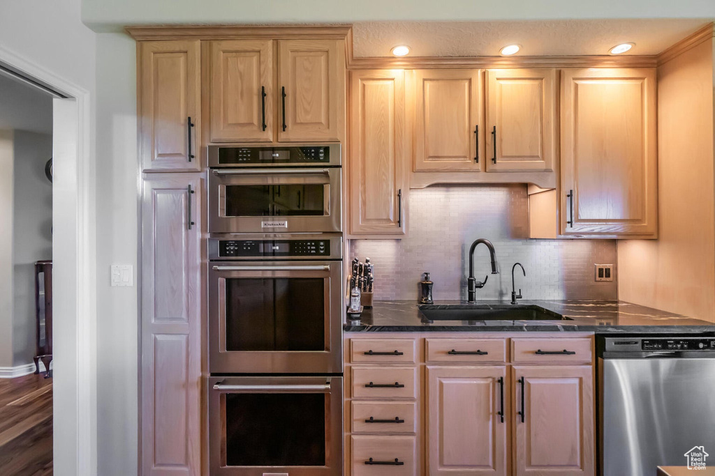 Photo 19 for MLS #2105721 at 2244 Putters Cir
