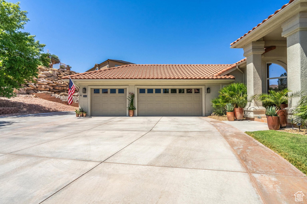 Photo 90 for MLS #2105721 at 2244 Putters Cir