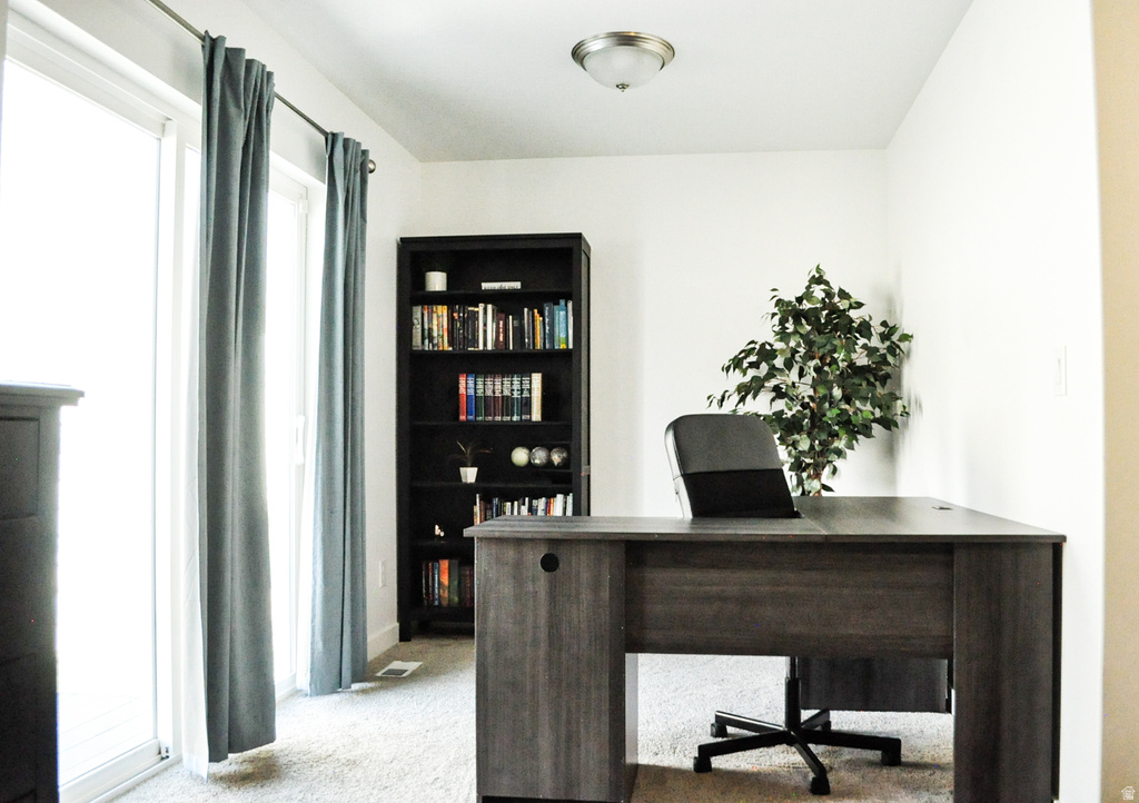 630 S PLUM CREEK LN Ogden, UT 84404