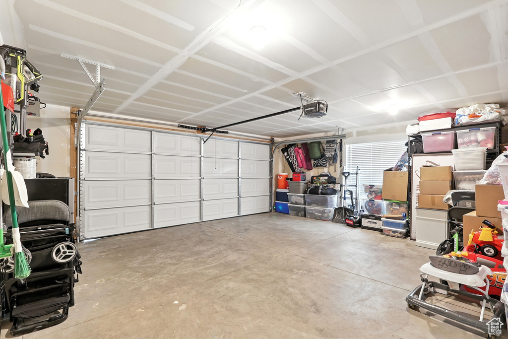 630 S PLUM CREEK LN Ogden, UT 84404
