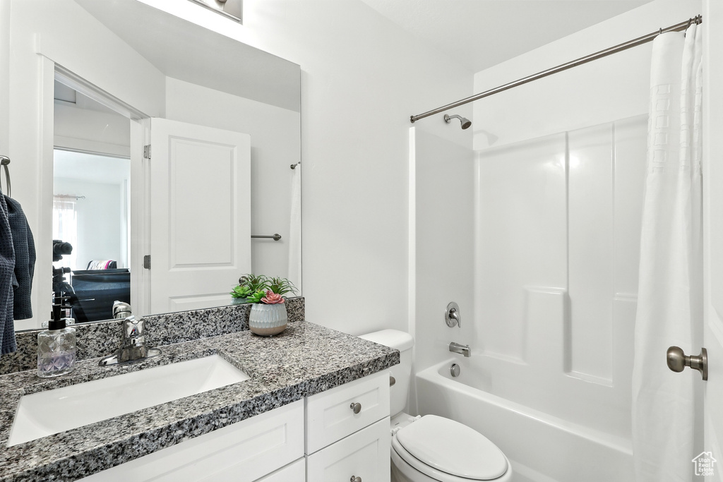 630 S PLUM CREEK LN Ogden, UT 84404