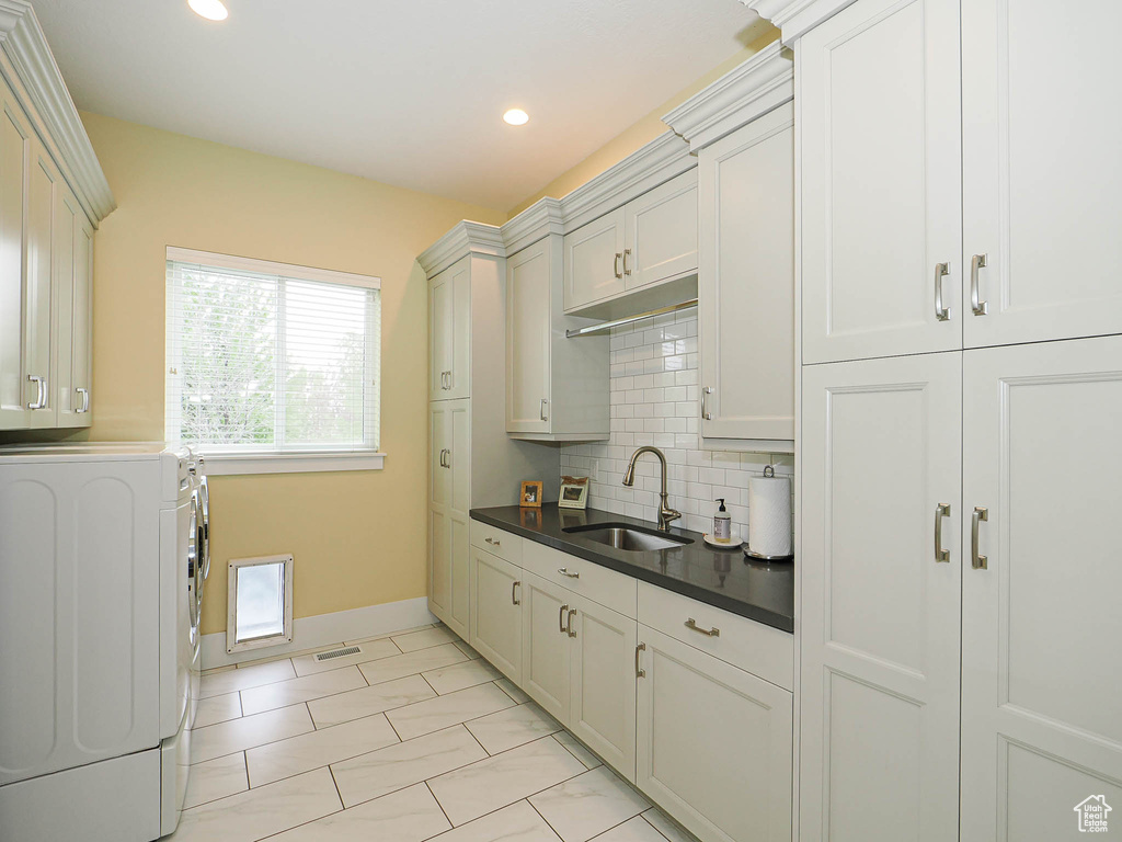 2419 E ROYAL PINE CV Cottonwood Heights, UT 84093