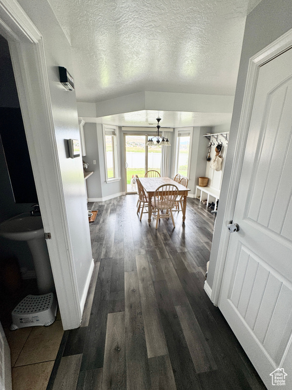 Photo 4 for MLS #2105742 at 2556 W 600 North