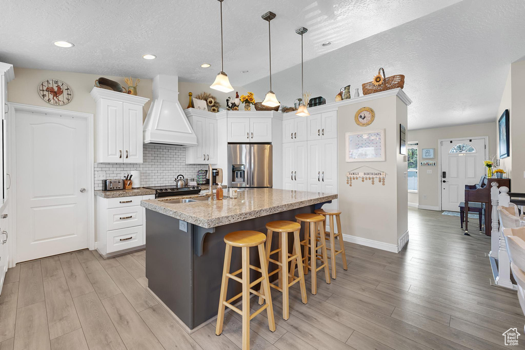 4246 W ASCOT DOWNS DR South Jordan, UT 84009