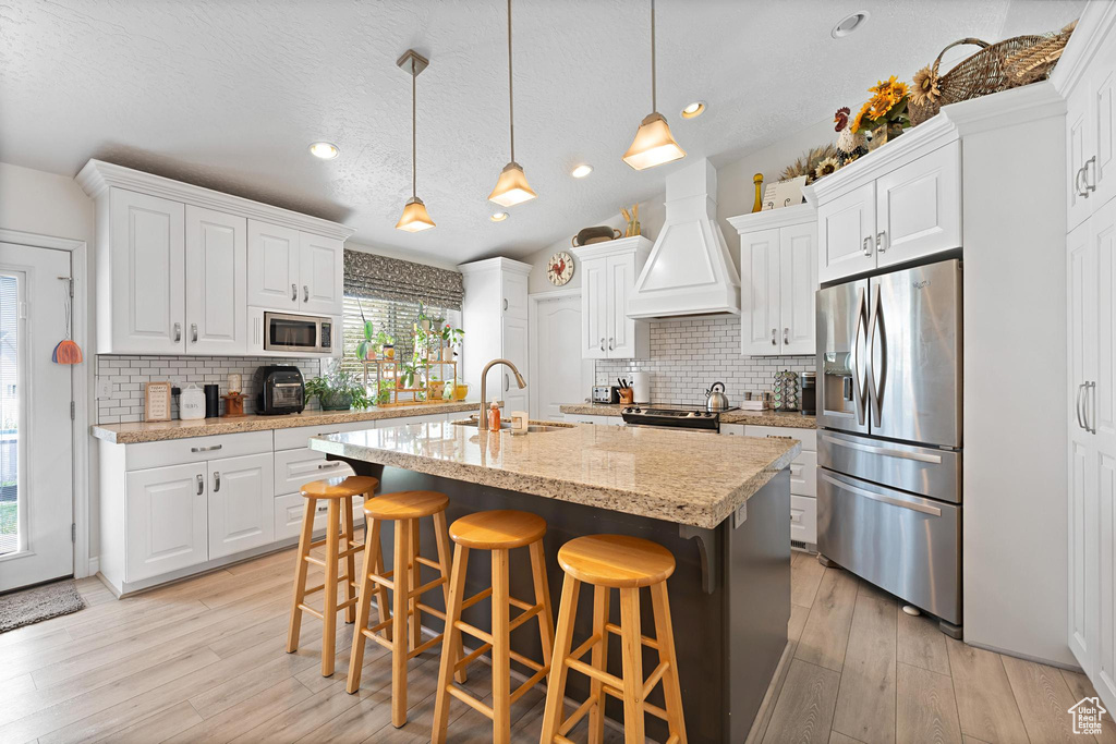 4246 W ASCOT DOWNS DR South Jordan, UT 84009