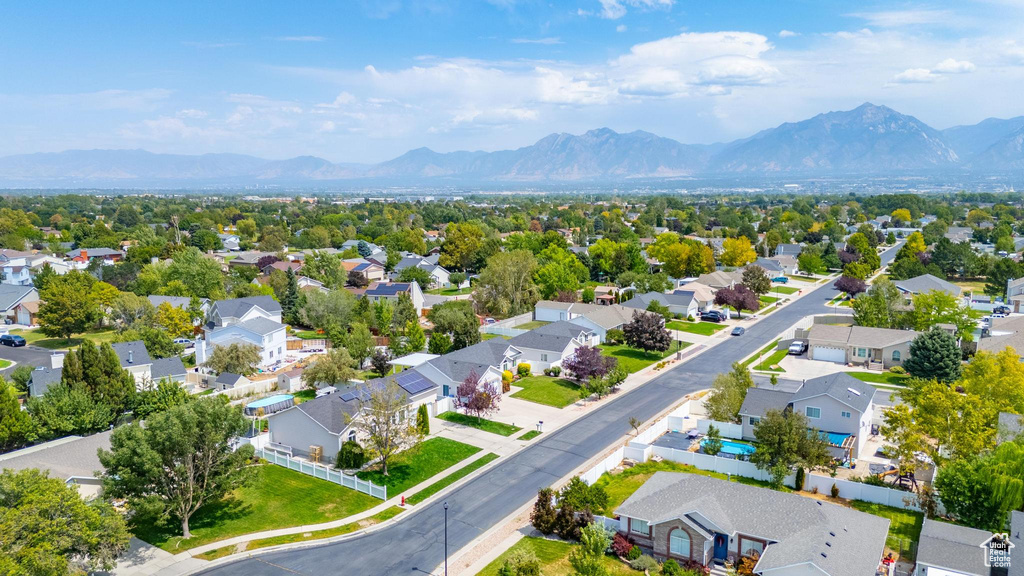 4246 W ASCOT DOWNS DR South Jordan, UT 84009