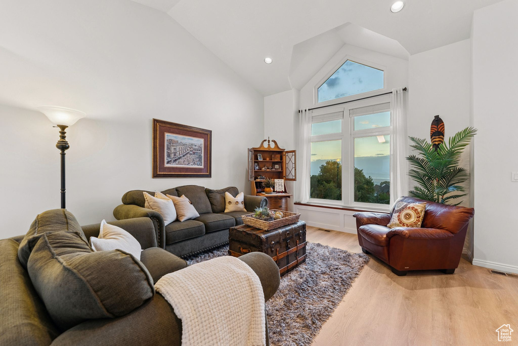 3033 S 400 E Bountiful, UT 84010