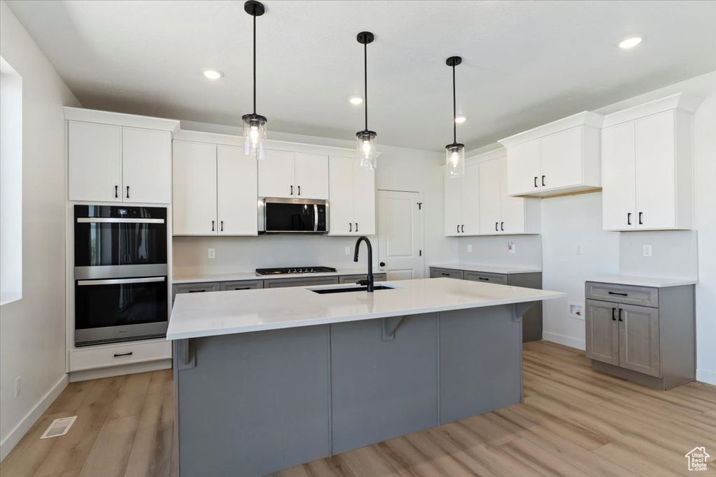 Photo 14 for MLS #2105764 at 1612 E Livi Ln #3