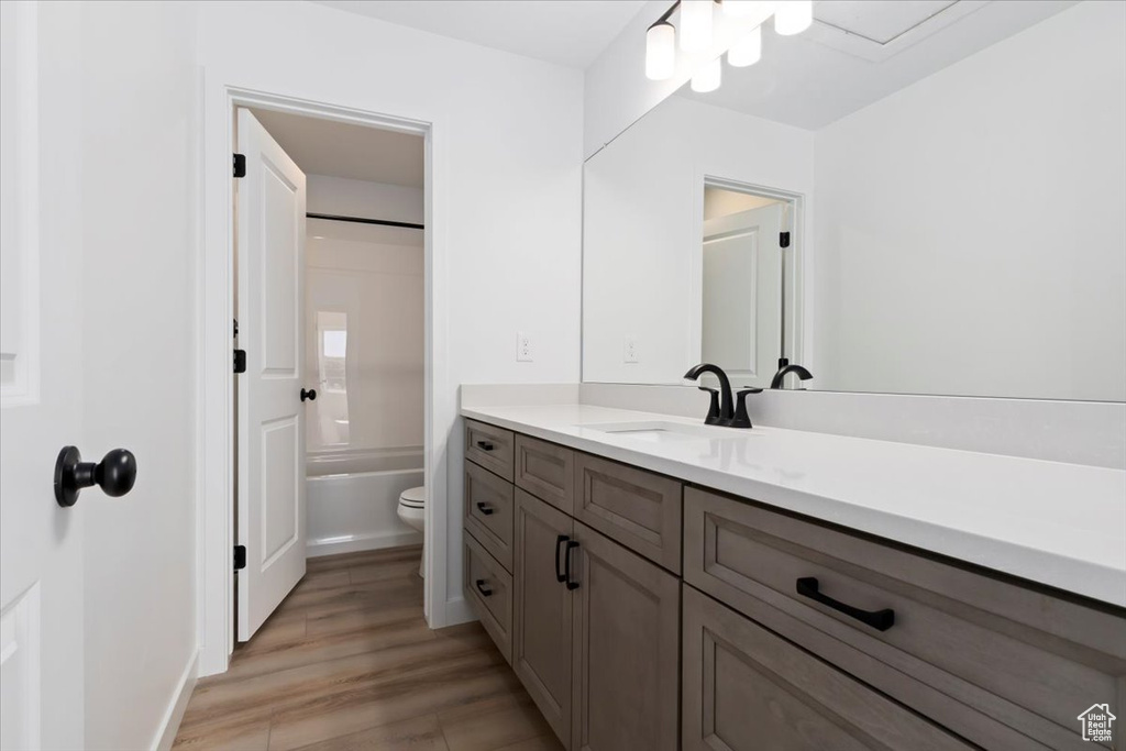 Photo 26 for MLS #2105764 at 1612 E Livi Ln #3