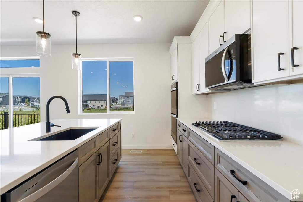 Photo 15 for MLS #2105764 at 1612 E Livi Ln #3