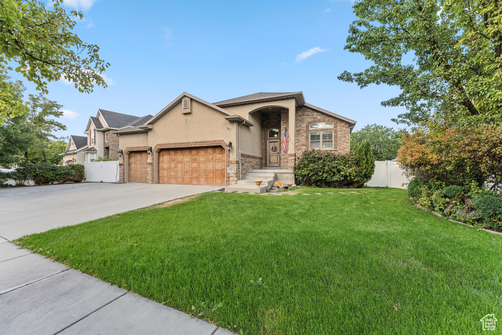 6759 S SADDLE BLUFF DR Murray, UT 84123