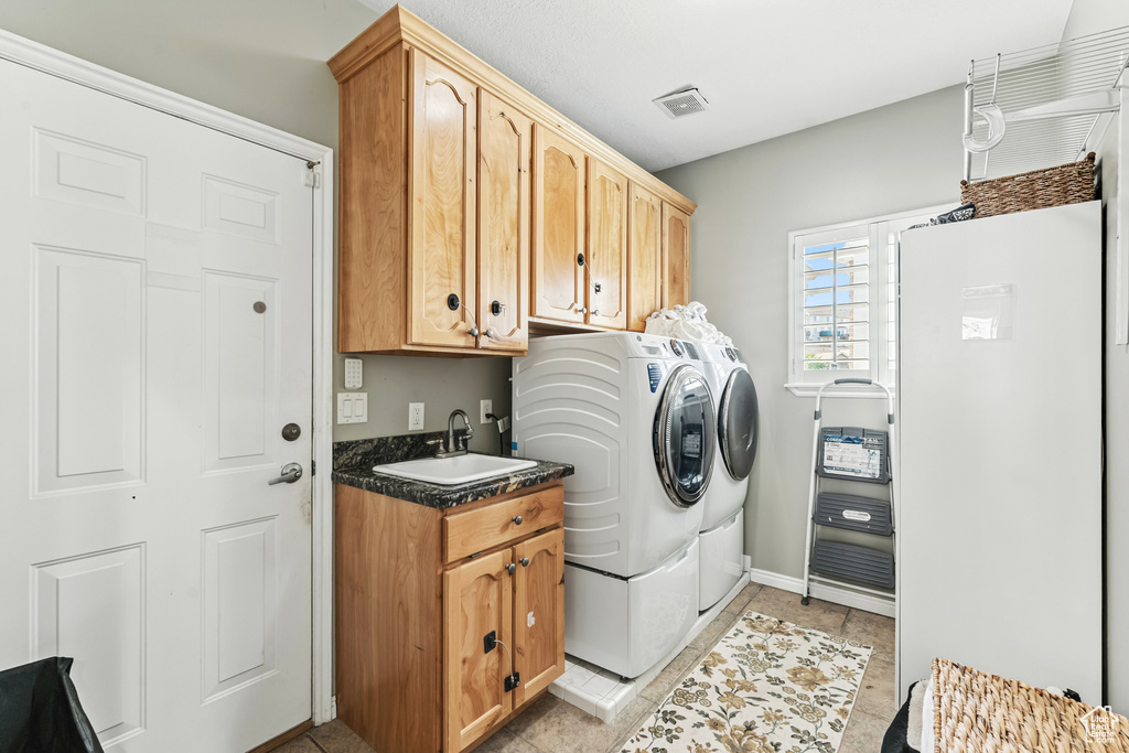 6759 S SADDLE BLUFF DR Murray, UT 84123