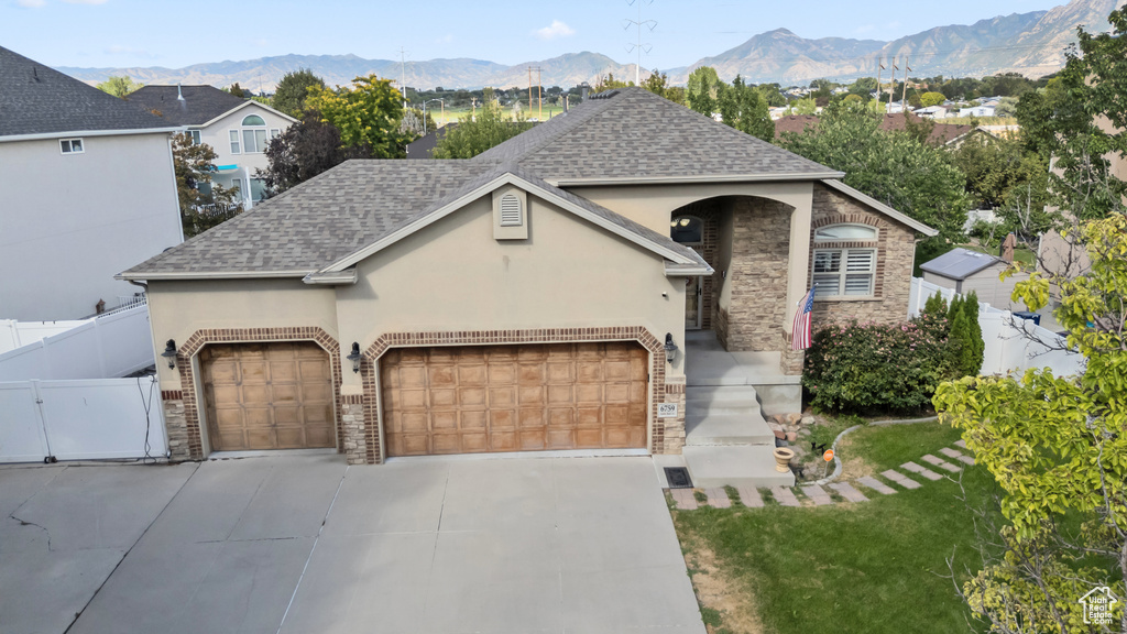 6759 S SADDLE BLUFF DR Murray, UT 84123