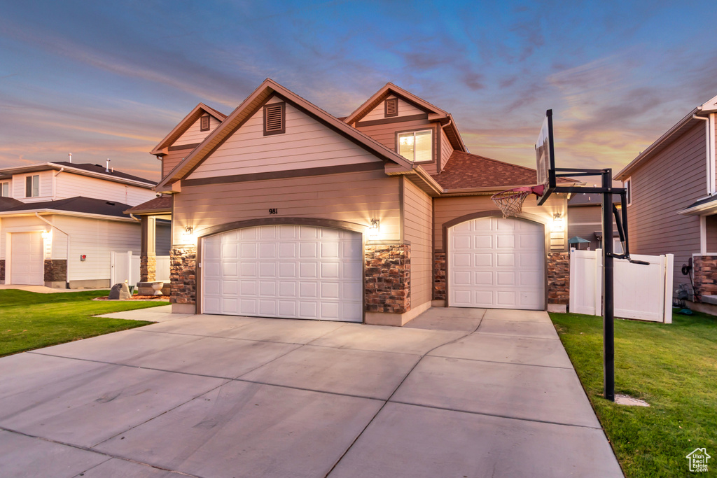 981 W FREEDOM POINT WAY Bluffdale, UT 84065