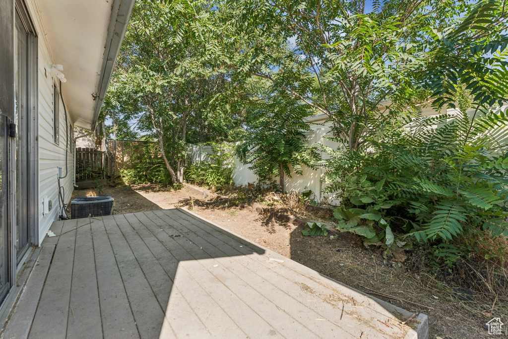 Photo 14 for MLS #2105778 at 551 W 720 South