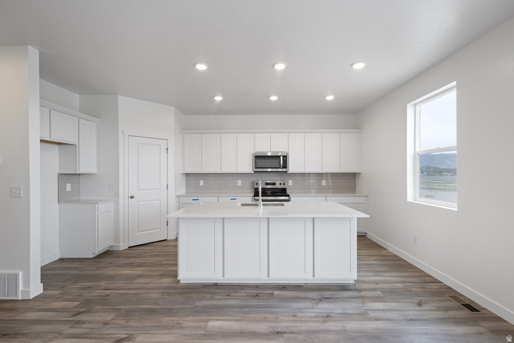 126 E CLEAR GRANITE WAY #103 Eagle Mountain, UT 84005
