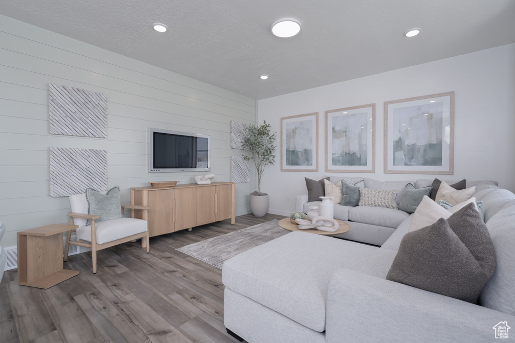 126 E CLEAR GRANITE WAY #103 Eagle Mountain, UT 84005