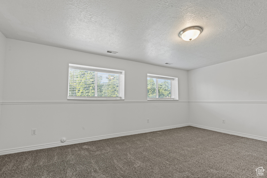 2121 N 550 W Clinton, UT 84015