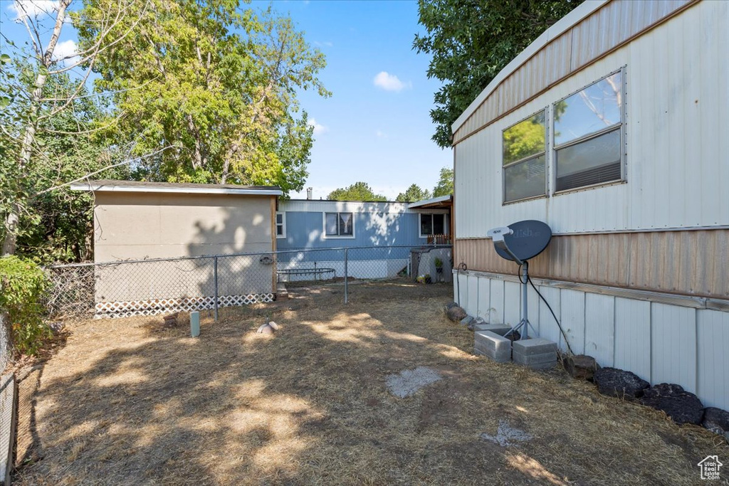 Photo 31 for MLS #2105798 at 2875 N Hill Field Rd #17