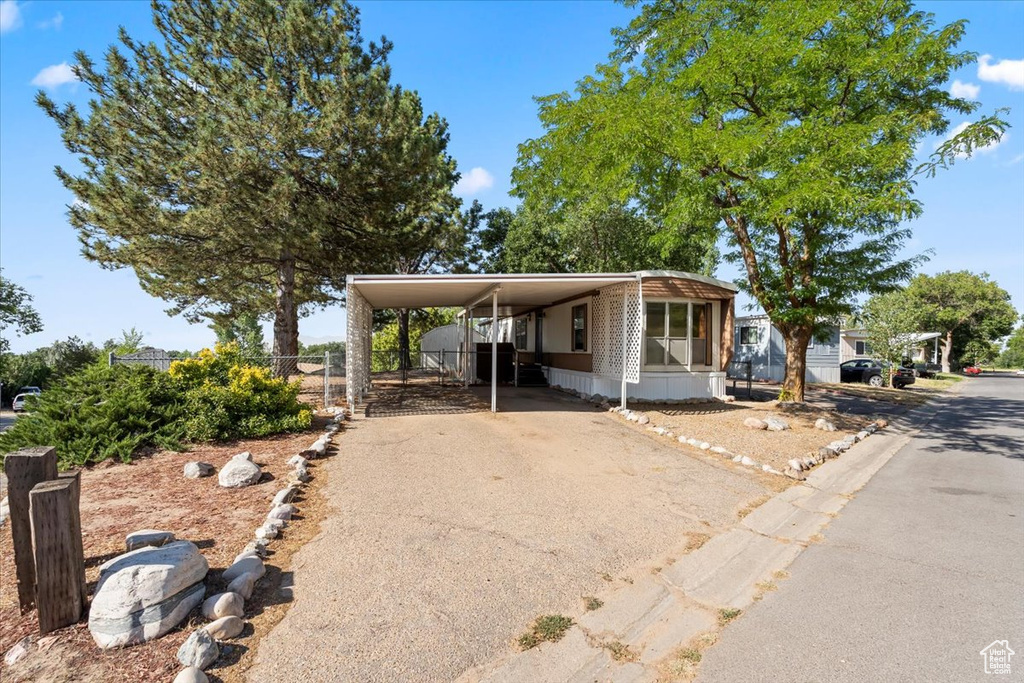 Photo 3 for MLS #2105798 at 2875 N Hill Field Rd #17