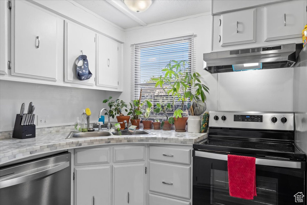 Photo 16 for MLS #2105798 at 2875 N Hill Field Rd #17