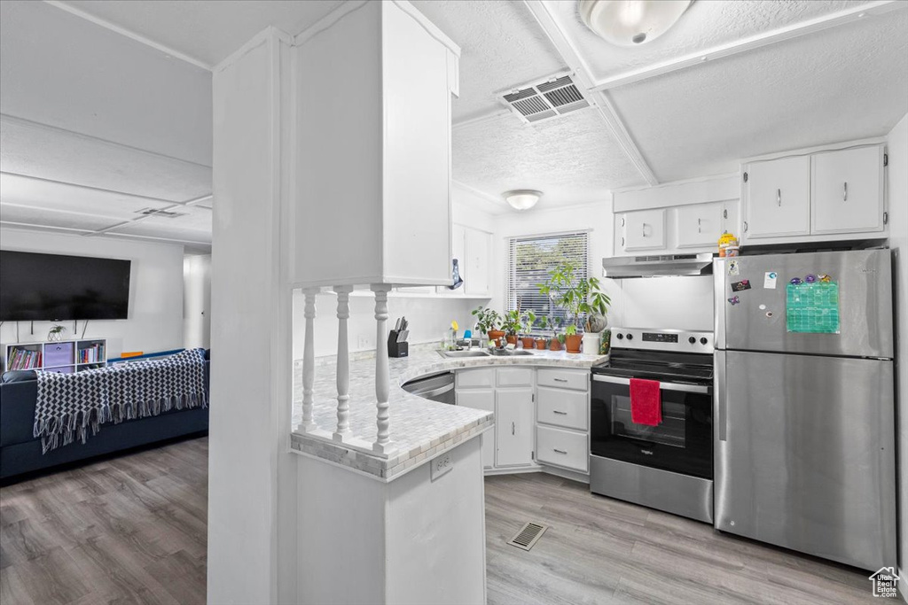 Photo 12 for MLS #2105798 at 2875 N Hill Field Rd #17