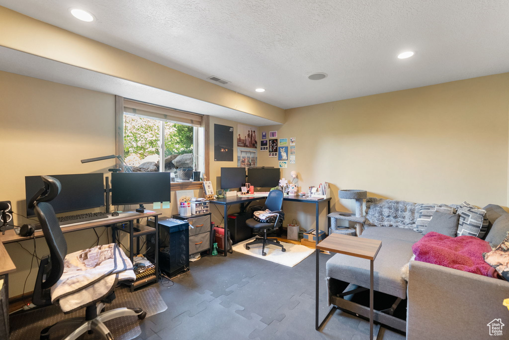 287 N 300 E Richmond, UT 84333